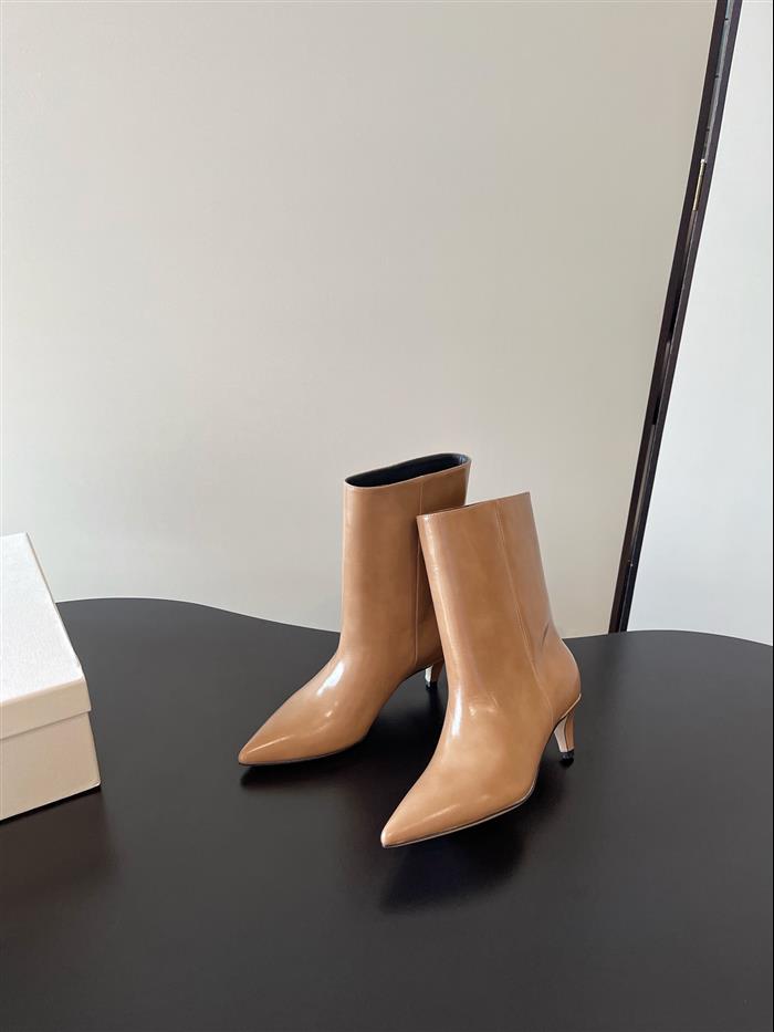 20251128172734729 390